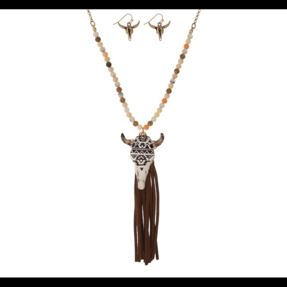 Steer Head Necklace and Earring Set - Picture 8 of 8